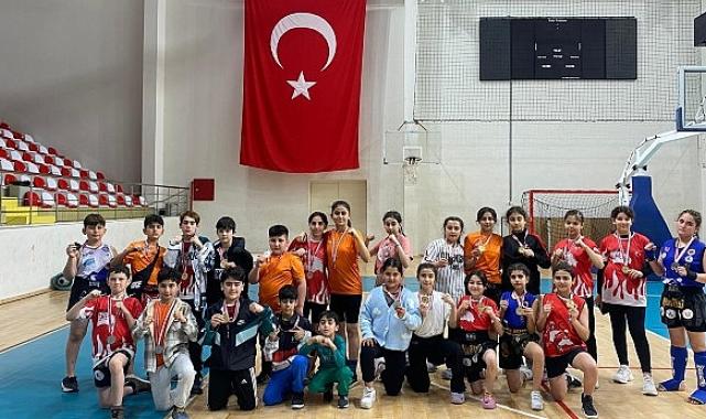 Avcılar Belediyesi Spor Kulübü Madalyaya Doymuyor