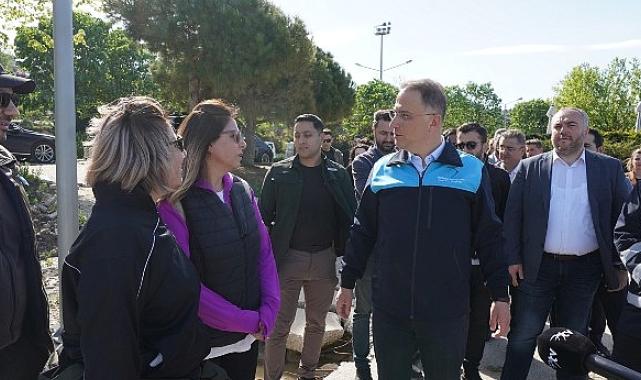 Beylikdüzü Belediye Başkanı Mehmet Murat Çalık, İBB Genel Sekreter Yardımcısı Arif Gürkan Alpay Gürpınar Sahili Düzenleniyor