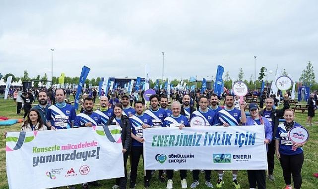 CK Enerji çalışanları, İstanbul Yarı Maratonu’nda kanserle mücadele için koştu