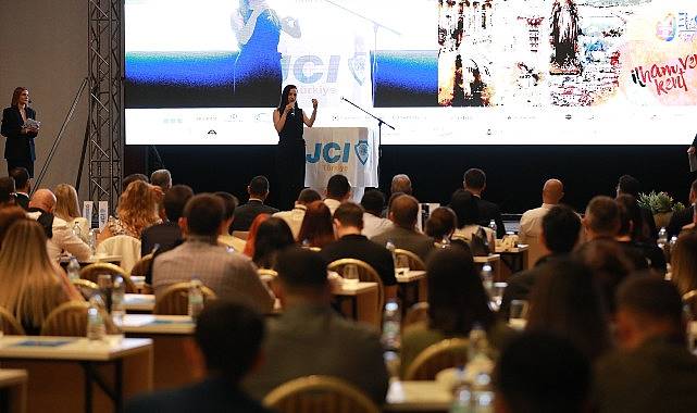 Yaratıcı Liderlik Zirvesi Efes Selçuk’ta başladı