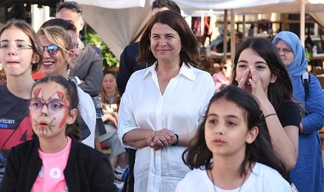 Foça Belediyesi, 23 Nisan Ulusal Egemenlik ve Çocuk Bayramı haftası kapsamında, Foça ve Yenifoça’da Çocuk Buluşmaları gerçekleştirdi