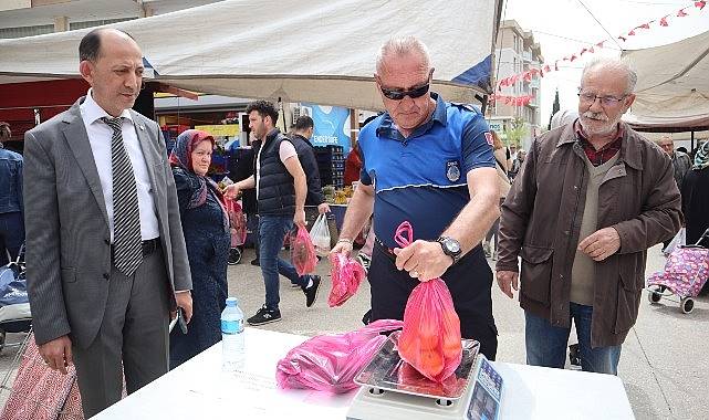 Zabıta ekipleri pazarda denetim yaptı