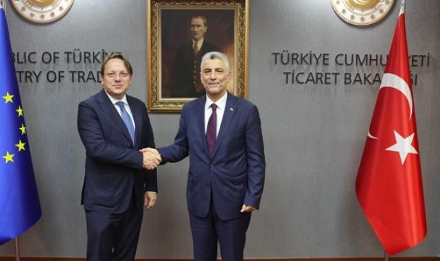 Bakan Bolat, AB Komisyonu Üyesi Varhelyi ile görüştü