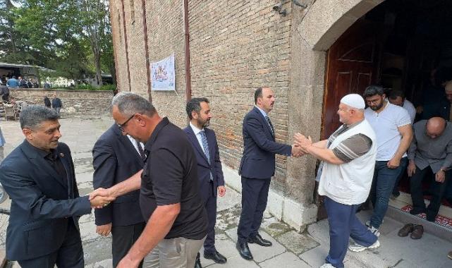 Başkan Altay Konyalıların Cuma bereketine ortak oldu