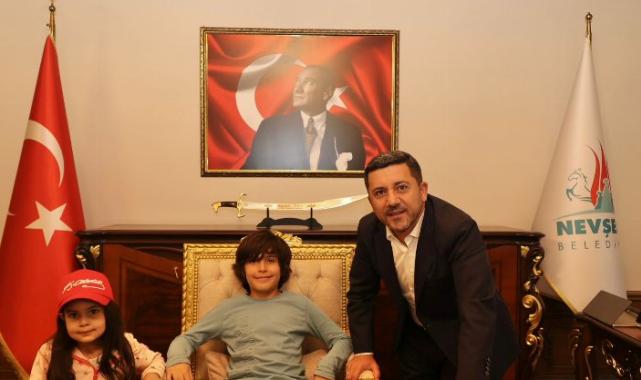 Başkan Arı’ya “hayırlı olsun” ziyaretleri