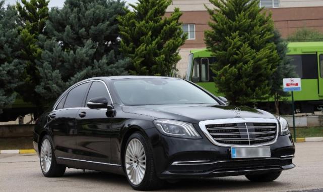 Başkan Bozbey makam araçlarını satışa çıkardı