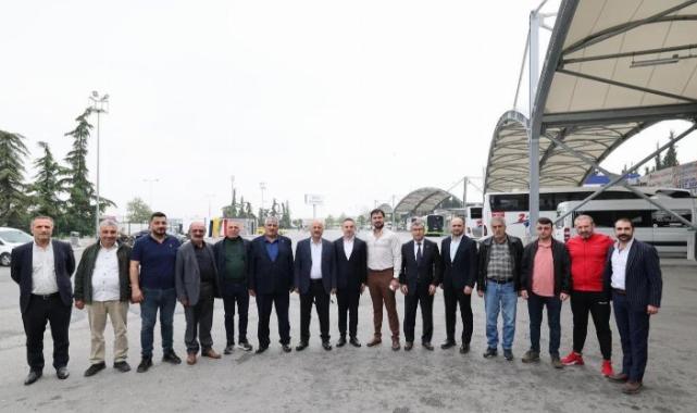 Başkan Büyükgöz otogar esnafıyla buluştu