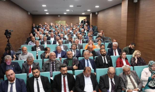 Başkan Çolakbayrakdar, muhtarlarla bir araya geldi