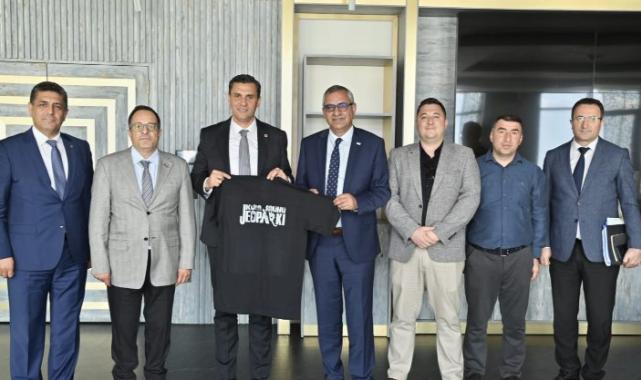 Başkan Ferdi Zeyrek’e jeopark sunumu