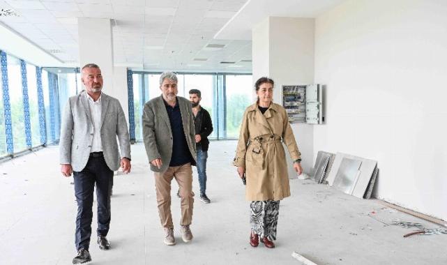 Başkan Karabatı Kültür Merkezi’ne inceleme