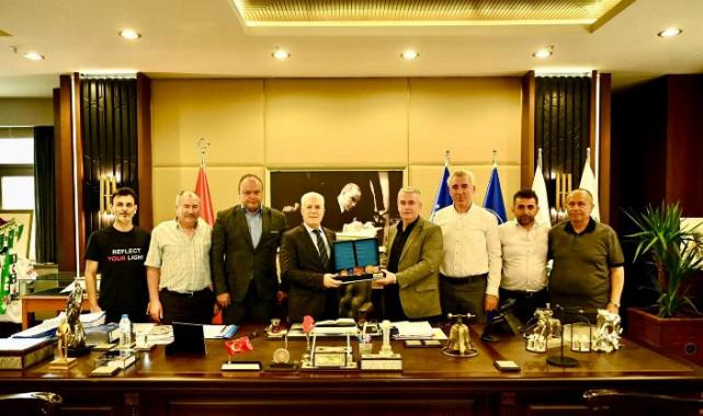Bursa Bilecikliler Derneği’nden Başkan Bozbey’e ziyaret