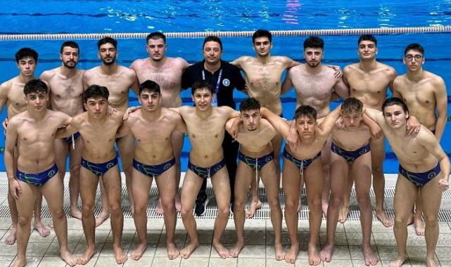 Bursa Büyükşehir Belediyespor Sutopu Takımı namağlup finalde