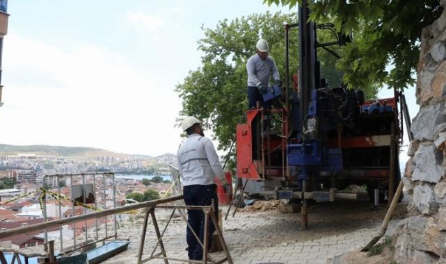 Bursa Gemlik’te çöken istinat çevresinde hareketlilik ölçümleri yapılıyor