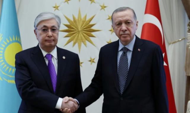Cumhurbaşkanı Erdoğan, Tokayev’le görüştü