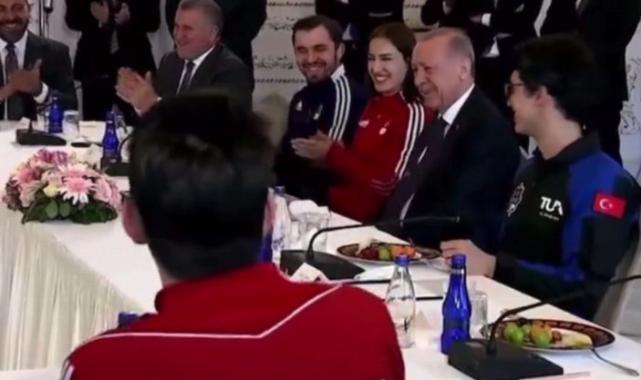 Cumhurbaşkanı Erdoğan’ın milli sporcu ile güldüren diyalogu