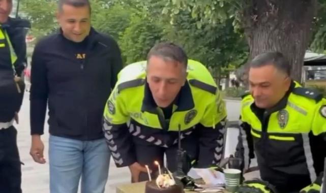 Düzce’de sürpriz doğum günü duygulandırdı