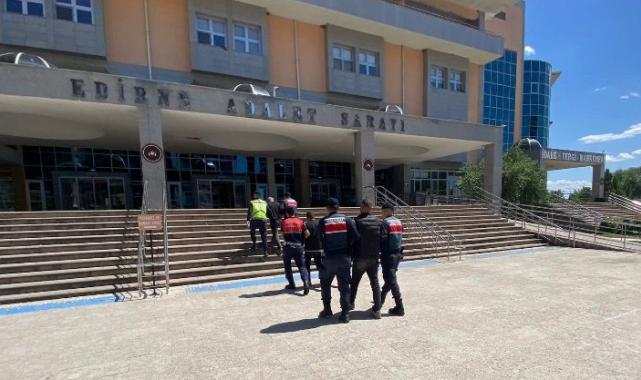 Edirne’de silahlı terör örgütü üyelerine 12 gözaltı