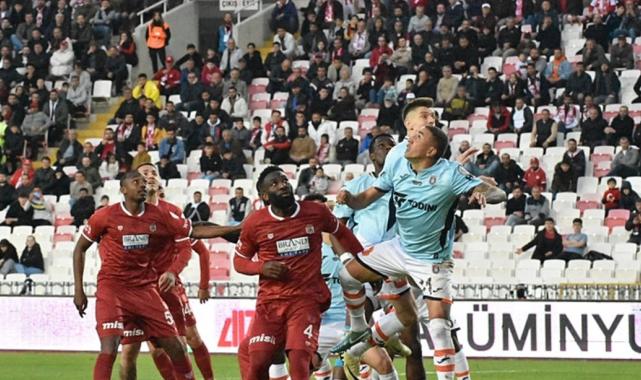 EMS Yapı Sivasspor 0-1 RAMS Başakşehir (Maç Sonucu) Başakşehir’e tek gol yetti!