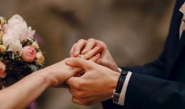 Evlilik desteğinin ilk ödemeleri başladı