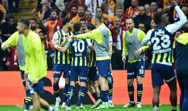 Galatasaray 0-1 Fenerbahçe (Maç Sonucu) Nefes kesen derbide kazanan Fenerbahçe!