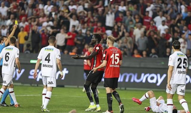 Gaziantep FK 3-1 Fatih Karagümrük (Maç Sonucu) Karagümrük ligden düştü! G.Antep ligi garantiledi!