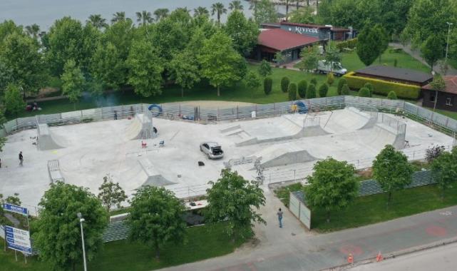 Gölcük sahiline skate park