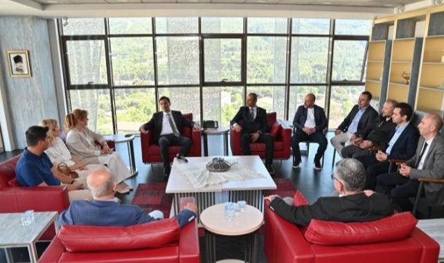 İnşaat Mühendisleri Odası’ndan Başkan Zeyrek’e ziyaret