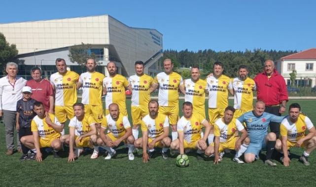 İpsala Veteranlar yarı finale kaldı