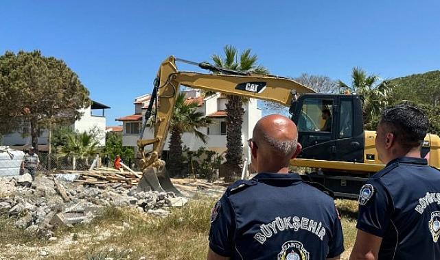 İzmir Büyükşehir Belediyesi kaçak yapılaşmaya izin vermiyor