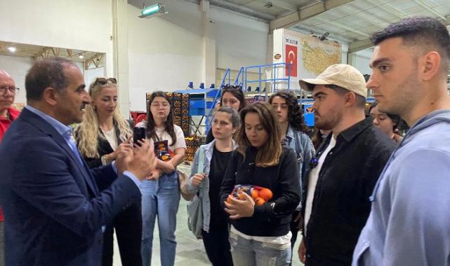 İzmirli girişimci gençler, tarım işletmesi tozunu yuttu