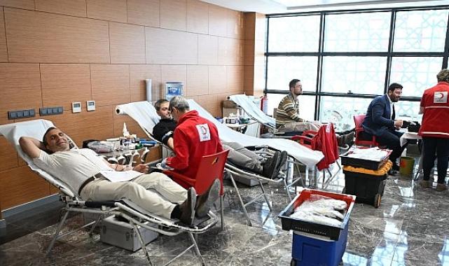 Kartepe Belediyesi’nde 8.Kan Bağışı