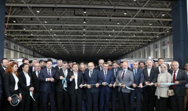 Kayseri’de dev istihdam fuarı açıldı