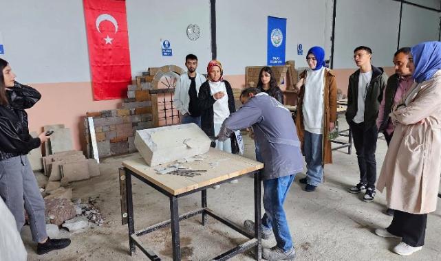 KAYÜ öğrencileri TAREM’de pratik yapıyor