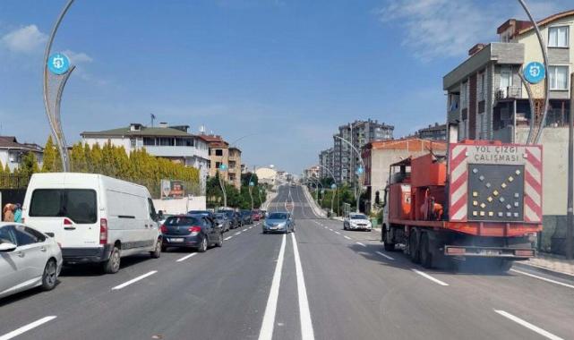 Körfez Mevlana Caddesi’nde yol çizgileri de tamam