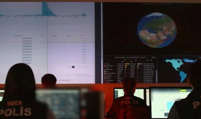 Milyar dolarlık vurgun! 127 ‘sibergöz’altı!