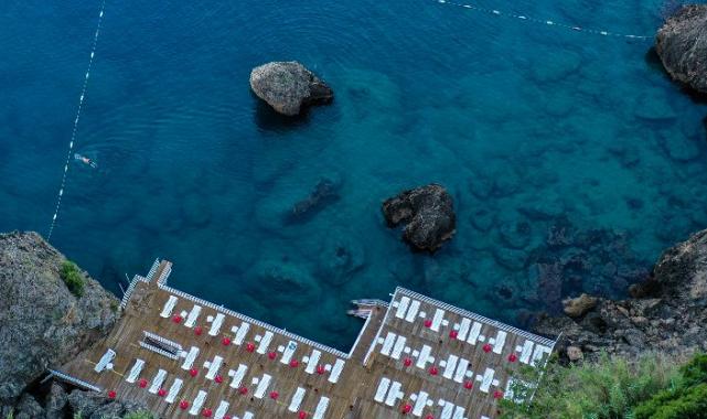 Muratpaşa’nın tüm plajları mavi bayraklı