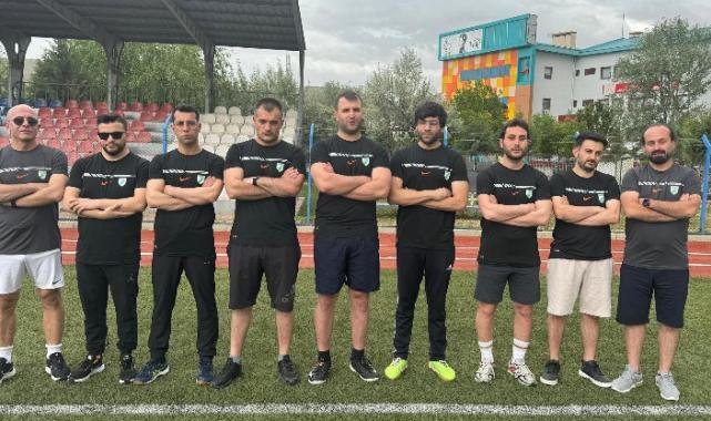 Nilüfer Belediyesi GESK ligi lider bitirdi