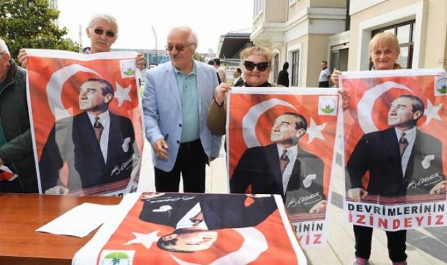 Osmangazi, Ata posterleri ile donatılıyor