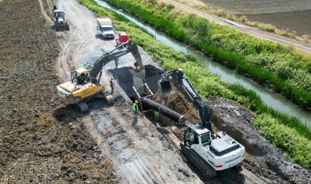 Sakarya’da  atık su hattı çalışmaları devam ediyor
