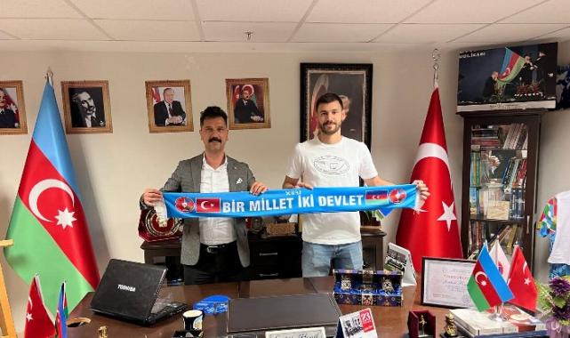 Sertan Tashkin Manisa Azerbaycan Kültür ve Dayanışma Derneğini ziyaret etti