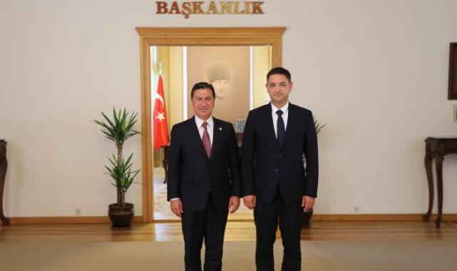 Ukrayna Antalya Konsolosu’ndan Başkan Aras’a ziyaret