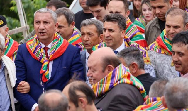 Vali Aygöl 19 Mayıs etkinliklerine katıldı