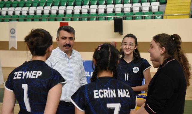 Yıldırım’da okul sporları ilçe şenlikleri devam ediyor