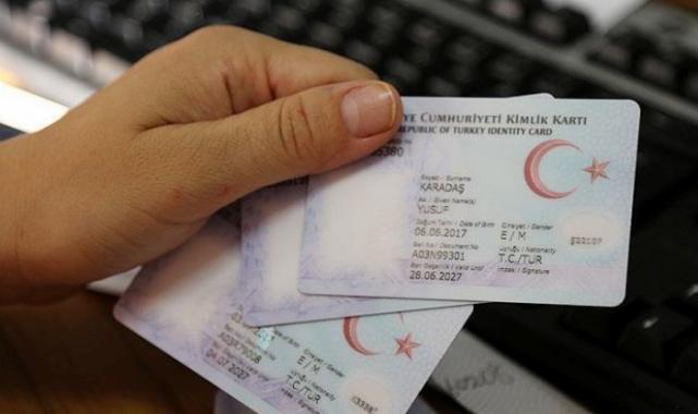 6 milyon kişi eski kimlik kartını kullanıyor