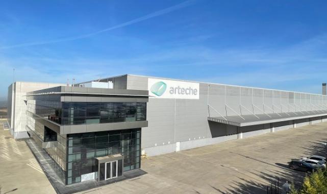 Arteche gündeme düşen asılsız iddialarla ilgili açıklama