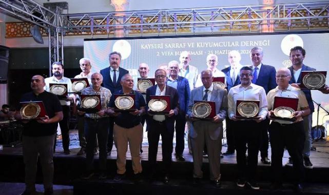 Başkan Büyükkılıç, sarraf ve kuyumcu esnafı ile bir araya geldi