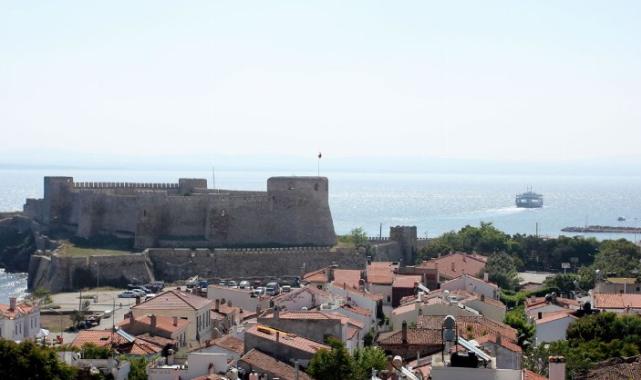 Bozcaada eski tatilcileri arıyor