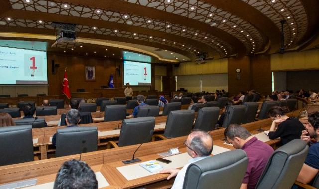 Bursa’da Büyükşehir’de ‘Sözleşme ve hak ediş uygulamaları eğitimi’