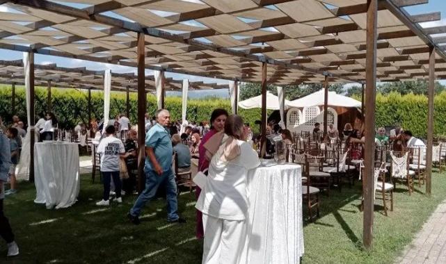 Bursa’da düğün salonlarında da boş yer yok