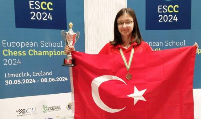 Bursalı Arya Aydoğan Avrupa üçüncüsü